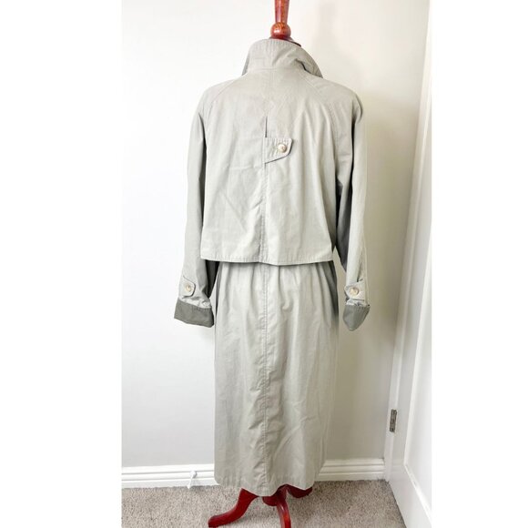 Vintage 1980s Fleet Street brand trench coat in neutral khaki with contrast trim - Picture 2 of 11
